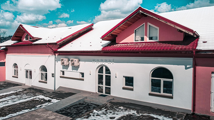 Primul producător român de paie din hârtie
